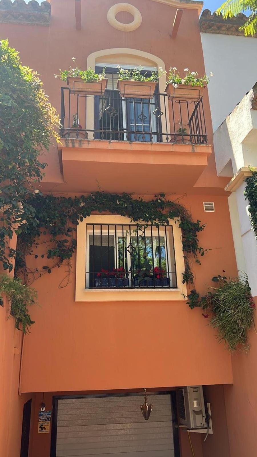 Сasa de vacaciones Vasari-la Alzambra Marbella